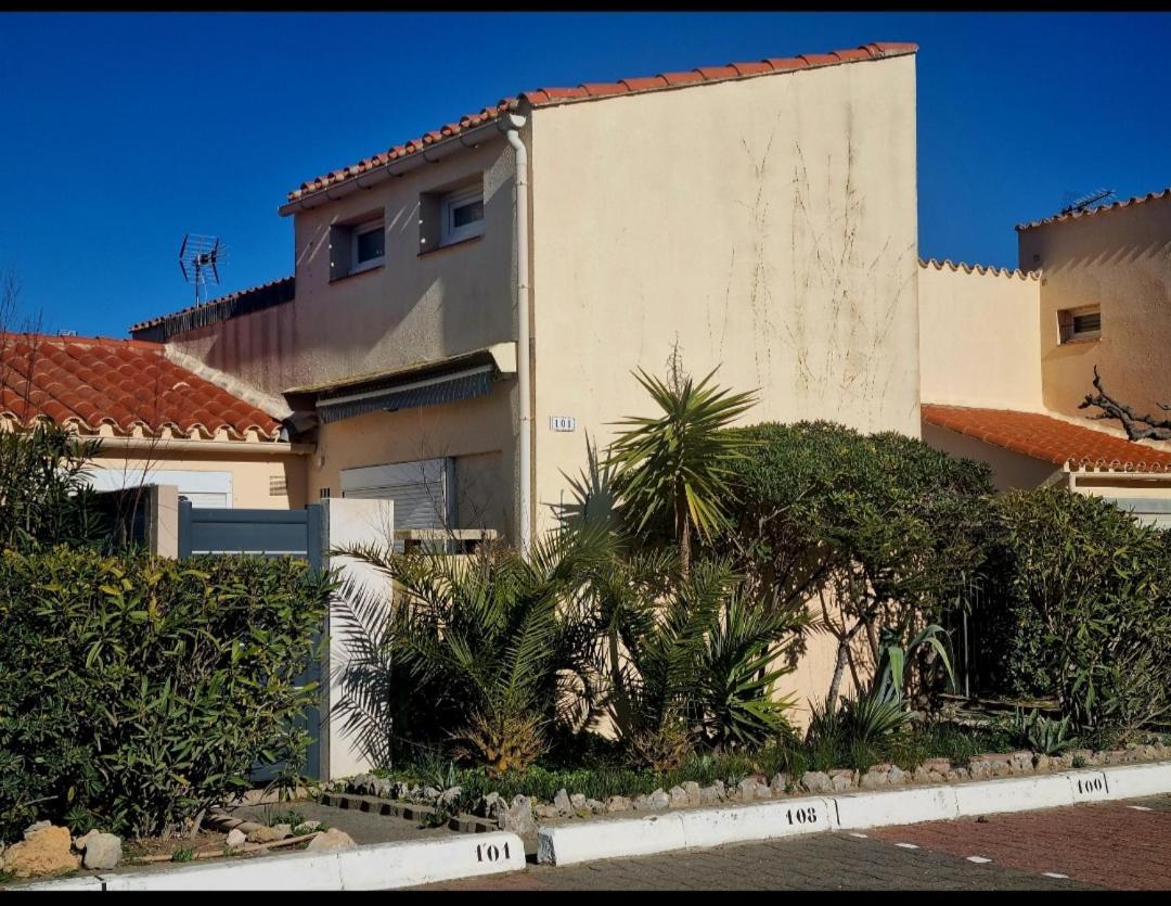 100m De La Plage, Jolie Maison 5 Personnes, Clim, Secteur Lydia Grande Hébergement de vacances